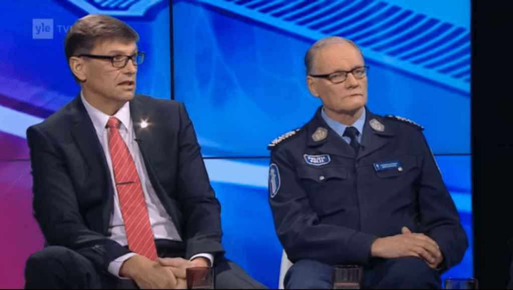 Nissinen ja Paatero "shoulder to shoulder". Nissinen halusi Paateroksi Paateron paikalle.