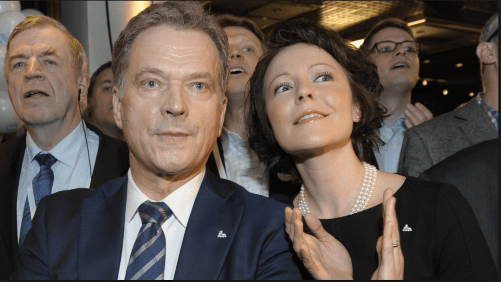 Jenni Haukio vaalitunnelmissa