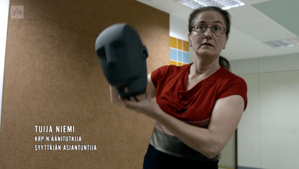 Tuija Niemi ja keinopää